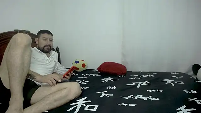 ambar jacksonn online show from 29, 11, 2025