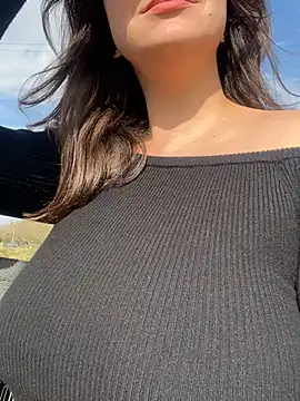 Alicia Hot1 online show from 16, 2, 2025