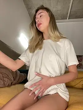 Snapshot of _urbestie_ chatting on 26, 1, 2025 urbestie online show from 26, 1, 2025