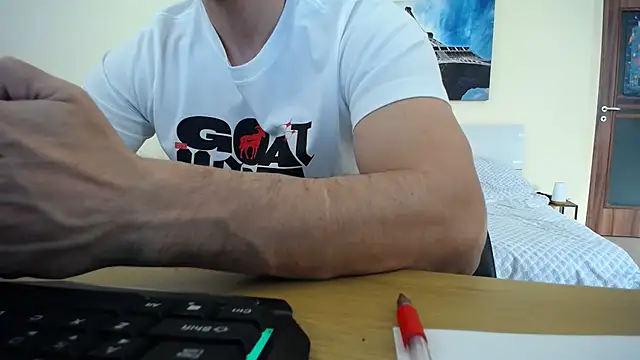 Snapshot of amydamarw chatting on 8, 3, 2026 amydamarw online show from 8, 3, 2026