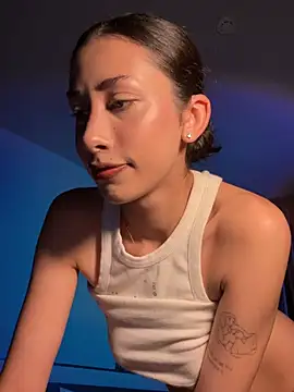 Snapshot of Sophiehii chatting on 26, 3, 2026 Sophiehii online show from 26, 3, 2026