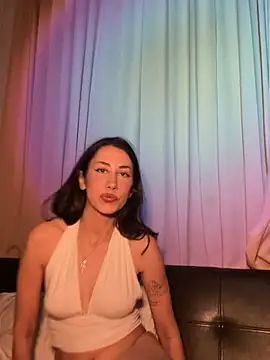 Snapshot of Sophiehii chatting on 15, 4, 2026 Sophiehii online show from 15, 4, 2026