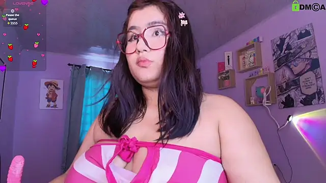 Snapshot of juli_juliana chatting on 26, 6, 2026 juli juliana online show from 26, 6, 2026