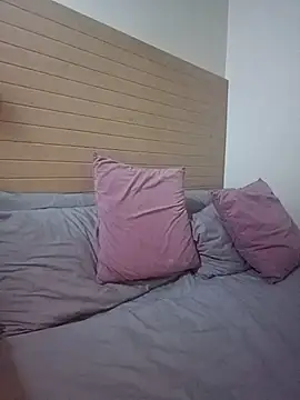 Missmesexycouple69 online show from 23, 3, 2026