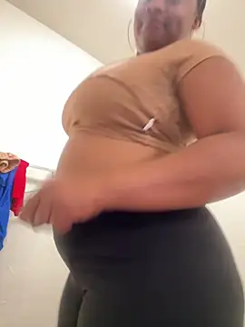 Prettynthick12 online show from 11, 6, 2026