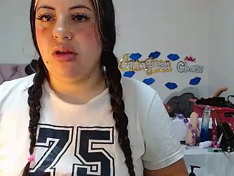 lanaqueen699 online show from 12, 2, 2025