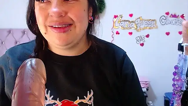 lanaqueen699 online show from 4, 2, 2026