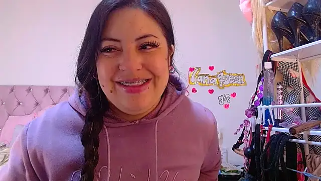 Snapshot of lanaqueen699 chatting on 12, 5, 2026 lanaqueen699 online show from 12, 5, 2026