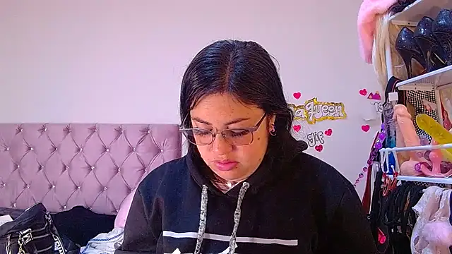 Snapshot of lanaqueen699 chatting on 27, 5, 2026 lanaqueen699 online show from 27, 5, 2026