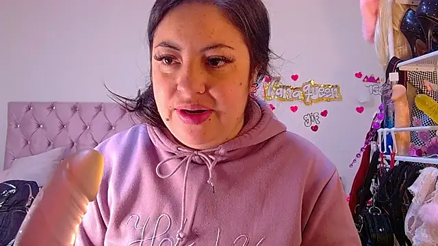 Snapshot of lanaqueen699 chatting on 1, 6, 2026 lanaqueen699 online show from 1, 6, 2026