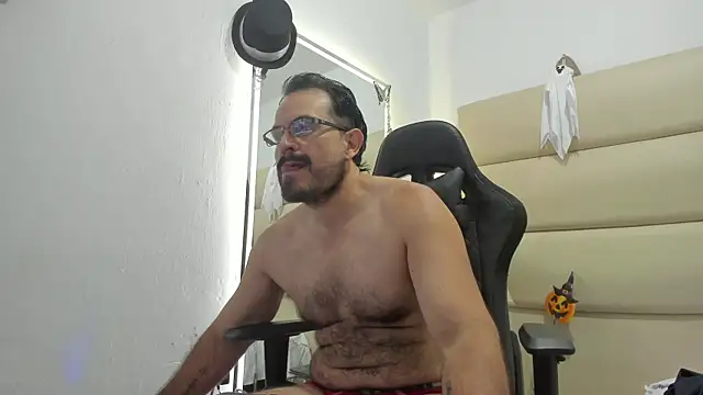 SbasTone Muscle online show from 24, 10, 2025