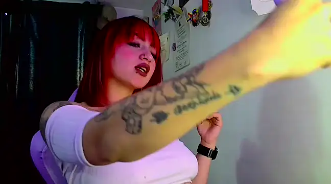 Snapshot of lucycherry__ chatting on 10, 2, 2025 lucycherry online show from 10, 2, 2025