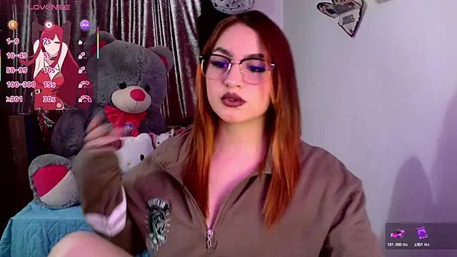 Snapshot of lucycherry__ chatting on 27, 10, 2025 lucycherry online show from 27, 10, 2025