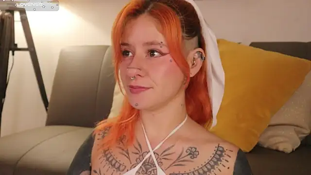 Snapshot of Daarlene chatting on 6, 1, 2026 Daarlene online show from 6, 1, 2026