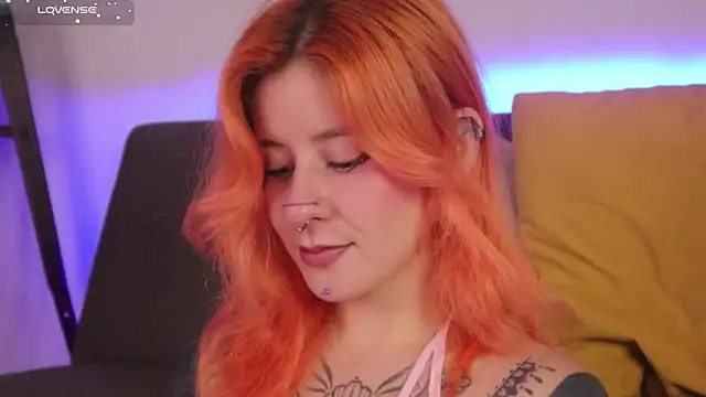 Snapshot of Daarlene chatting on 9, 1, 2026 Daarlene online show from 9, 1, 2026