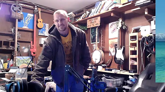 Snapshot of itsjameswebbscope chatting on 15, 11, 2025 itsjameswebbscope online show from 15, 11, 2025