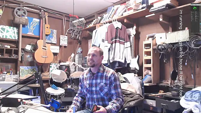 Snapshot of itsjameswebbscope chatting on 30, 11, 2025 itsjameswebbscope online show from 30, 11, 2025