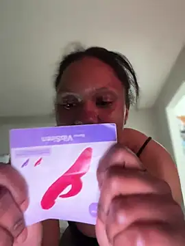 Snapshot of PrettyGal_Tingz chatting on 7, 2, 2025 PrettyGal Tingz online show from 7, 2, 2025