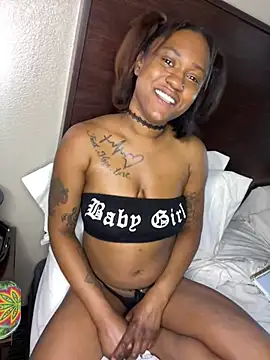 Snapshot of PrettyGal_Tingz chatting on 15, 2, 2025 PrettyGal Tingz online show from 15, 2, 2025