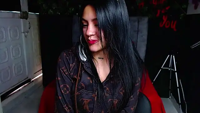 Snapshot of Violettasquirt chatting on 11, 5, 2026 Violettasquirt online show from 11, 5, 2026