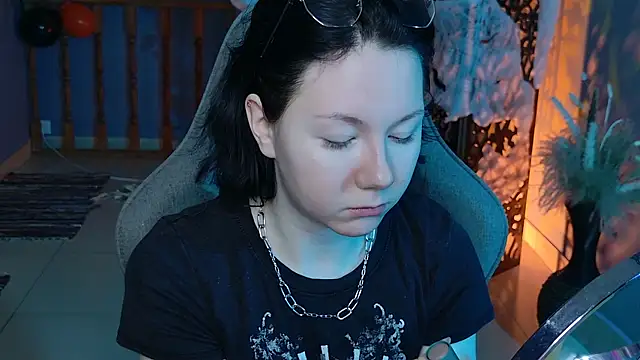 NancyMartinez online show from 27, 10, 2025