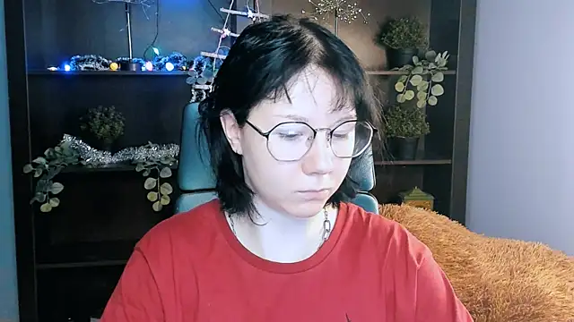 NancyMartinez online show from 18, 12, 2025