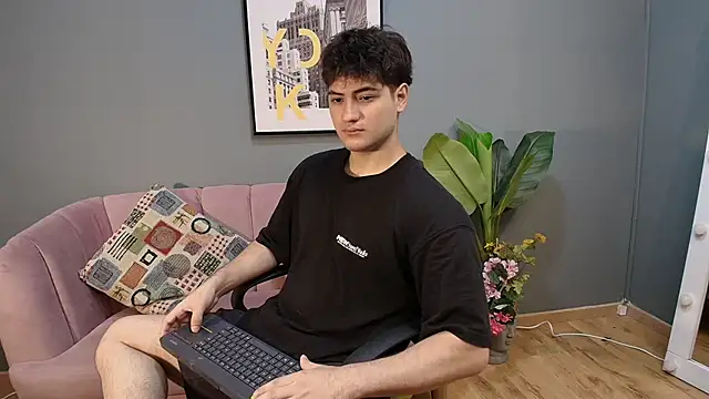 Snapshot of Mark_Evans1_ chatting on 13, 1, 2025 Mark Evans1  online show from 13, 1, 2025