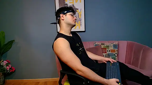 Snapshot of Mark_Evans1_ chatting on 19, 3, 2025 Mark Evans1  online show from 19, 3, 2025