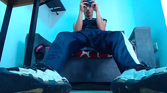 Snapshot of mastersmits chatting on 16, 11, 2025 mastersmits online show from 16, 11, 2025