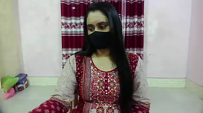 Snapshot of LovelyRose69 chatting on 5, 1, 2025 LovelyRose69 online show from 5, 1, 2025