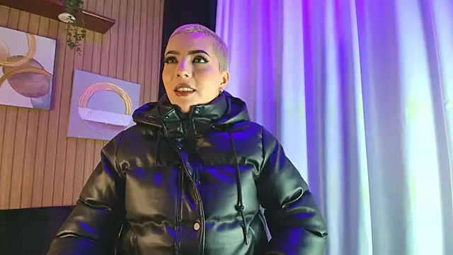 Camila Chainn online show from 20, 11, 2025