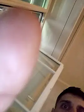 Xtremem00d online show from 18, 9, 2025