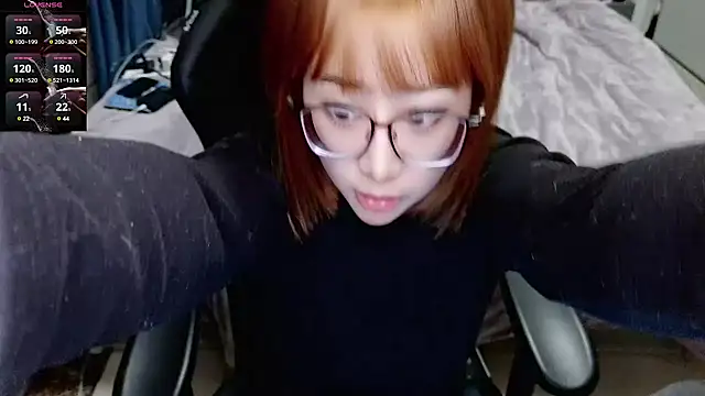 Angelababy001 online show from 16, 1, 2025