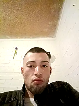 Suggarwhite18CM online show from 15, 11, 2025