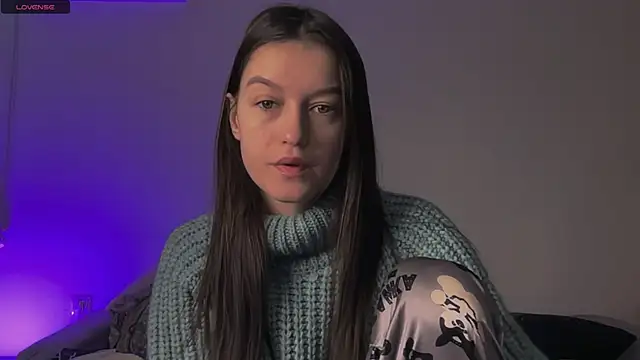 Snapshot of Alice__grace chatting on 19, 2, 2025 Alice  grace online show from 19, 2, 2025