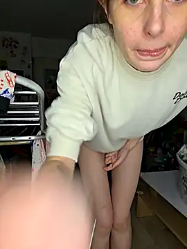 Snapshot of chachalette444 chatting on 13, 2, 2026 chachalette444 online show from 13, 2, 2026