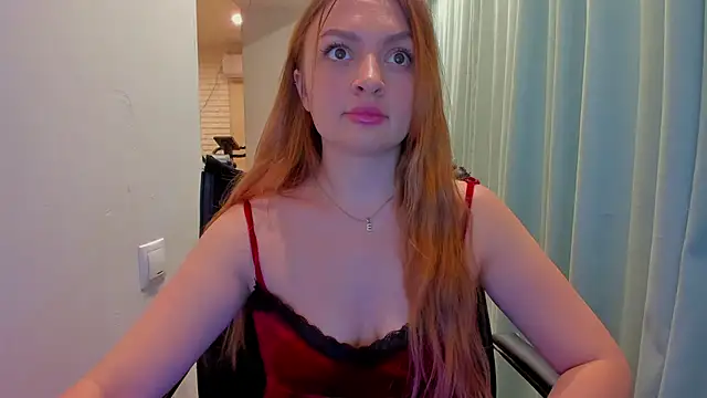 Snapshot of realfairy chatting on 22, 2, 2025 realfairy online show from 22, 2, 2025