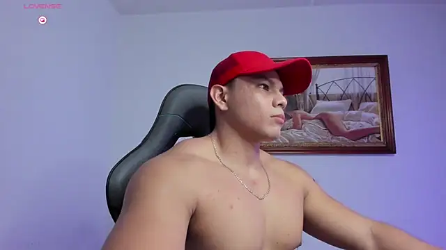 Snapshot of RoyConstance chatting on 20, 4, 2026 RoyConstance online show from 20, 4, 2026