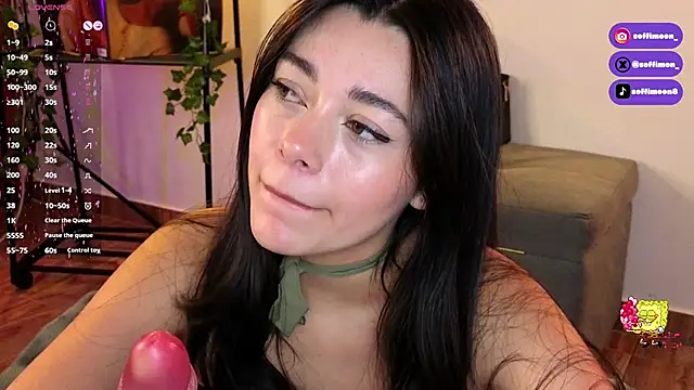 Snapshot of Soffimoon_ chatting on 11, 2, 2025 Soffimoon online show from 11, 2, 2025