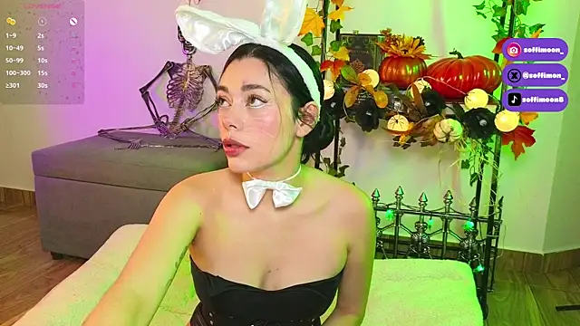 Snapshot of Soffimoon_ chatting on 15, 10, 2025 Soffimoon online show from 15, 10, 2025