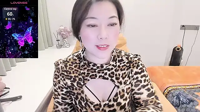 Snapshot of Crystal_Wings chatting on 9, 1, 2026 Crystal Wings online show from 9, 1, 2026