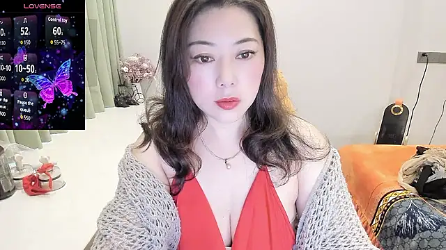 Snapshot of Crystal_Wings chatting on 19, 1, 2026 Crystal Wings online show from 19, 1, 2026