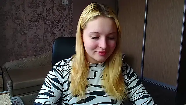 Snapshot of Milka_kiss_ chatting on 27, 4, 2026 Milka kiss online show from 27, 4, 2026