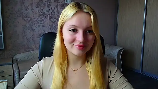 Snapshot of Milka_kiss_ chatting on 2, 5, 2026 Milka kiss online show from 2, 5, 2026