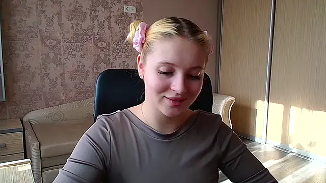 Snapshot of Milka_kiss_ chatting on 11, 5, 2026 Milka kiss online show from 11, 5, 2026