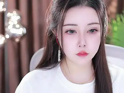 Qiaoqiao  online show from 3, 3, 2025