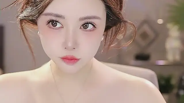 Snapshot of Qiaoqiao_ chatting on 15, 1, 2026 Qiaoqiao online show from 15, 1, 2026
