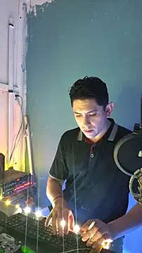 Snapshot of Anto_BWC chatting on 10, 10, 2025 Anto BWC online show from 10, 10, 2025