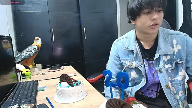 Snapshot of Haruto2001 chatting on 13, 1, 2025 Haruto2001 online show from 13, 1, 2025