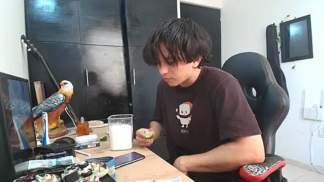 Snapshot of Haruto2001 chatting on 20, 3, 2025 Haruto2001 online show from 20, 3, 2025